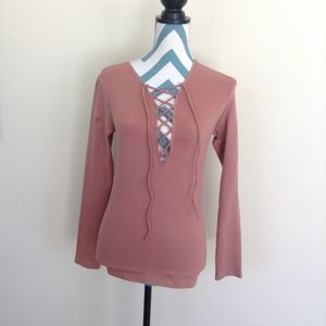 NWOT Forever 21 | Low Cut Criss-Cross Shirt